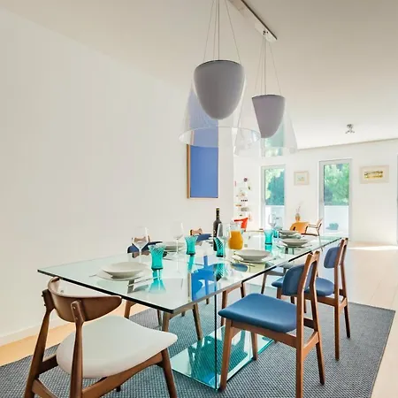 Elegant Retreat With Pool