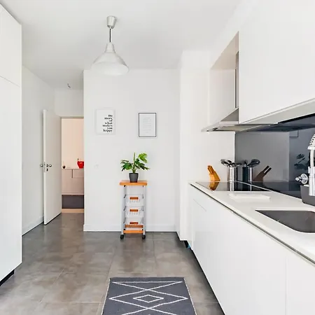Elegant Retreat With Pool Apartment Oeiras