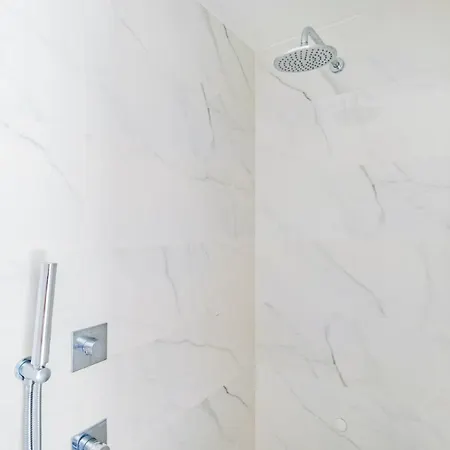 Appartamento Elegant Retreat With Pool *