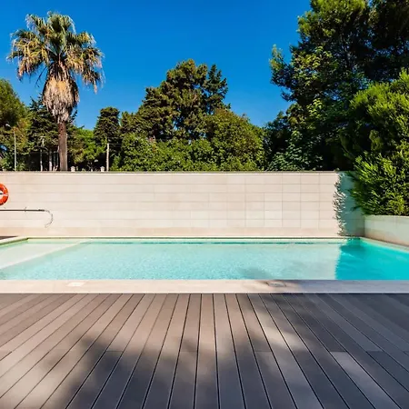 Elegant Retreat With Pool Oeiras